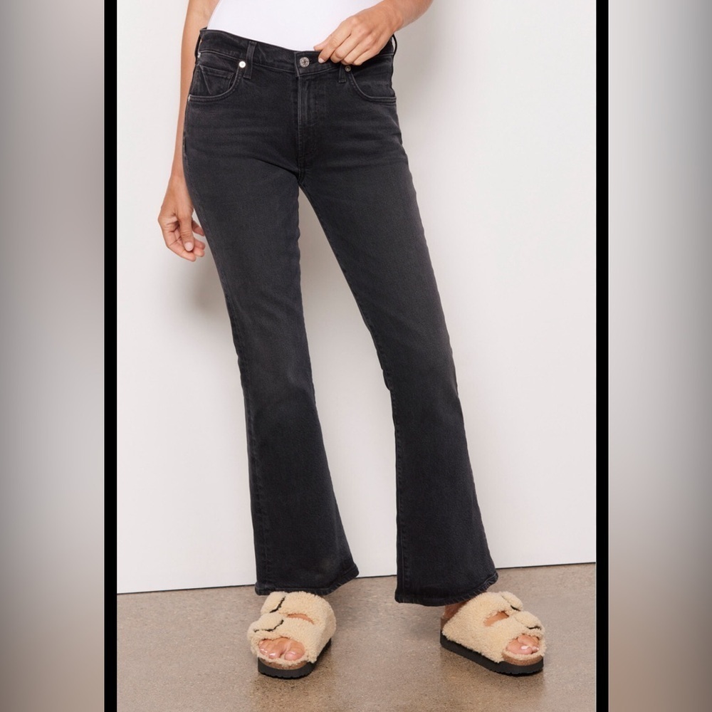 Citizens of Humanity Black Emannuelle Jesns Women’s size 31 NWOT flare jeans